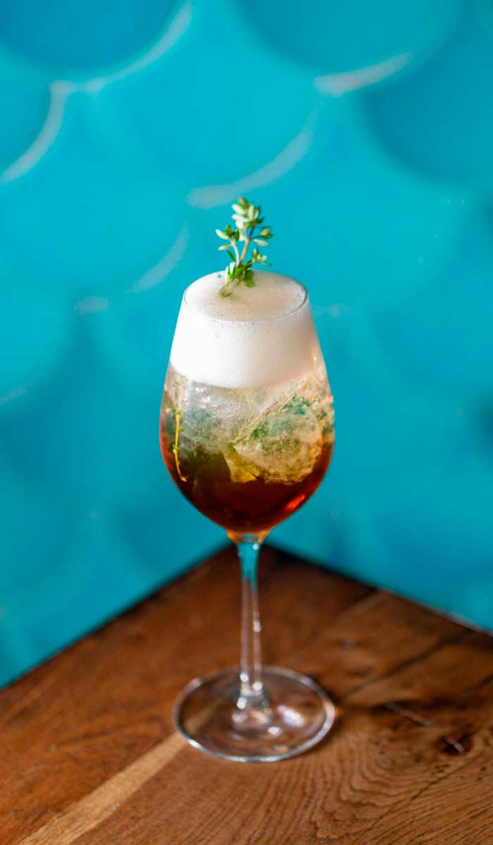 Spritz Kulto, versión de autor del Aperol Spritz servida en el restaurante Kulto, en el barrio Retiro de Madrid